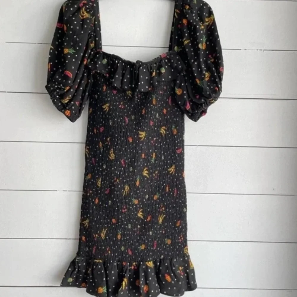 FARM Rio Tiny Fruits Smocked Black Puff Sleeve Mini Tropical Fruit Dress - Picture 6 of 11